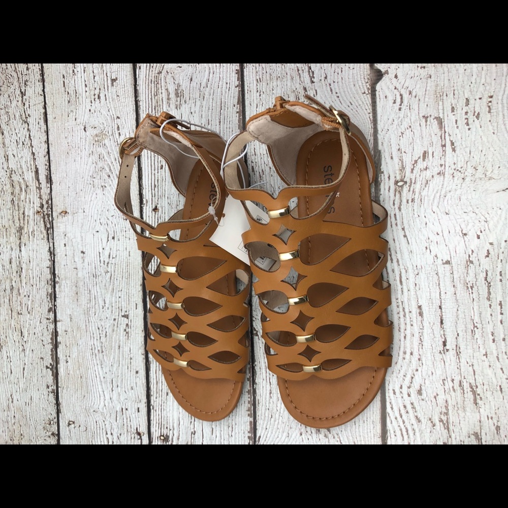 Gladiator Sandals - Picture 3 of 3